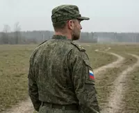 мужчина в военной форме